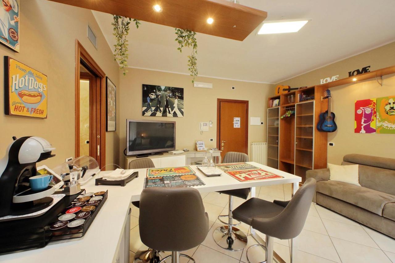 Aurelia Relax Apartment Rome Bagian luar foto