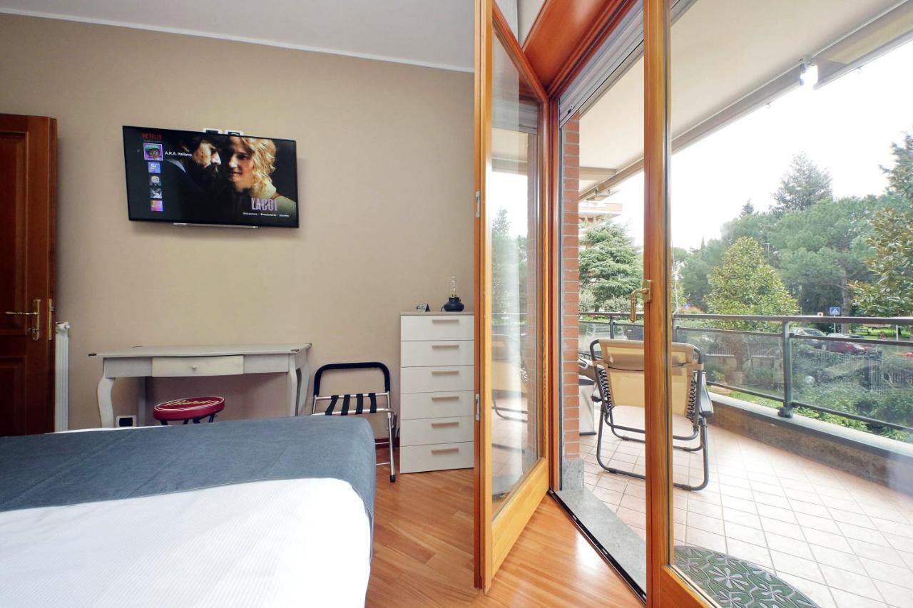 Aurelia Relax Apartment Rome Bagian luar foto